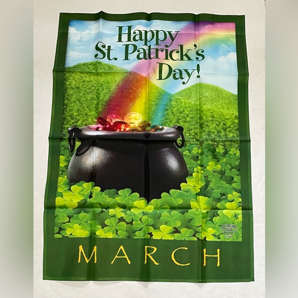 Happy St Patrick’s Day March Pot Of Gold Rainbow Green Garden Banner Flag 28x40”